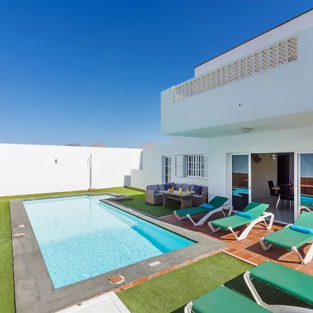 Villa Mar Lanzarote By Puerto del Carmen (Lanzarote)